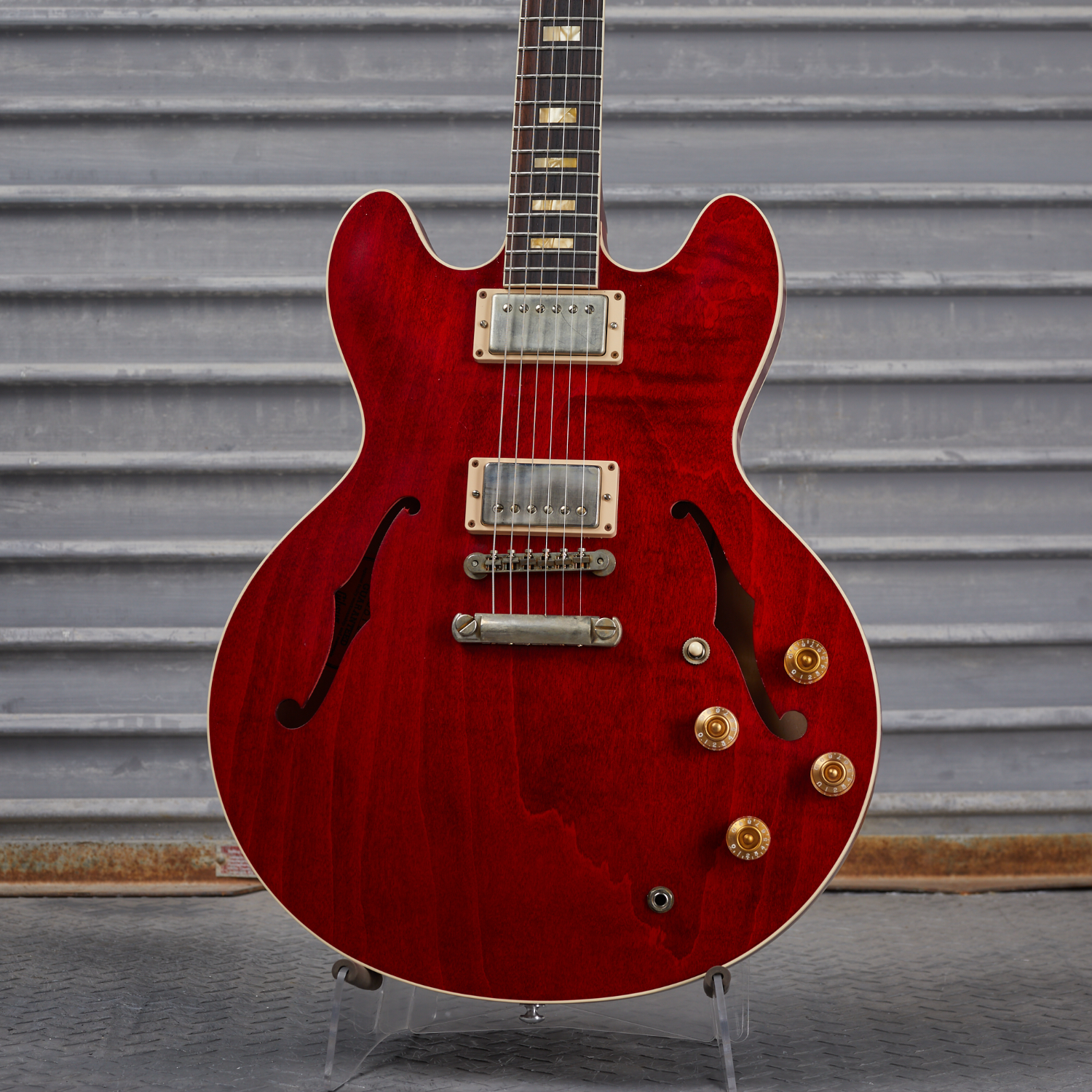 gibson es 335 no pickguard