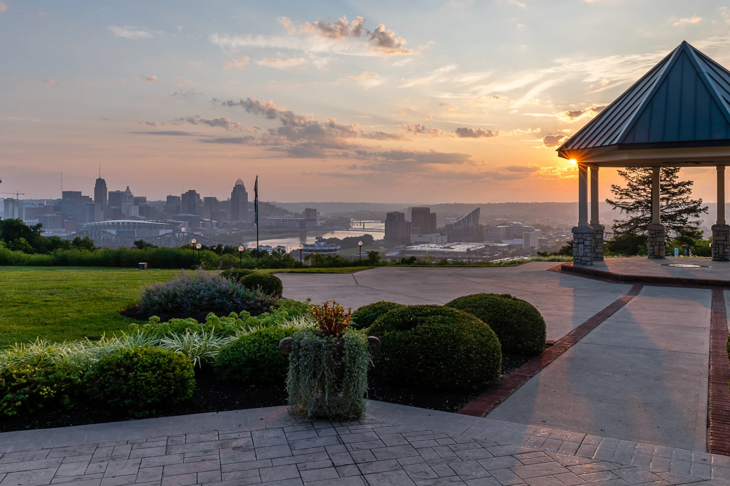 A scenic overlook outside of the city looks on the skyline. 