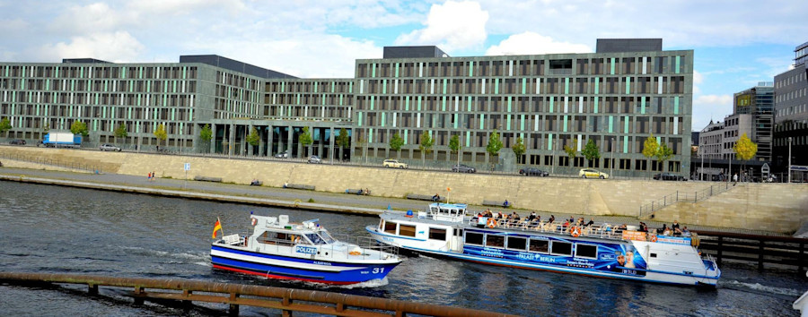 Erweiterungsbauten trotz Homeoffice: Die Bundesregierung als Platzverschwender