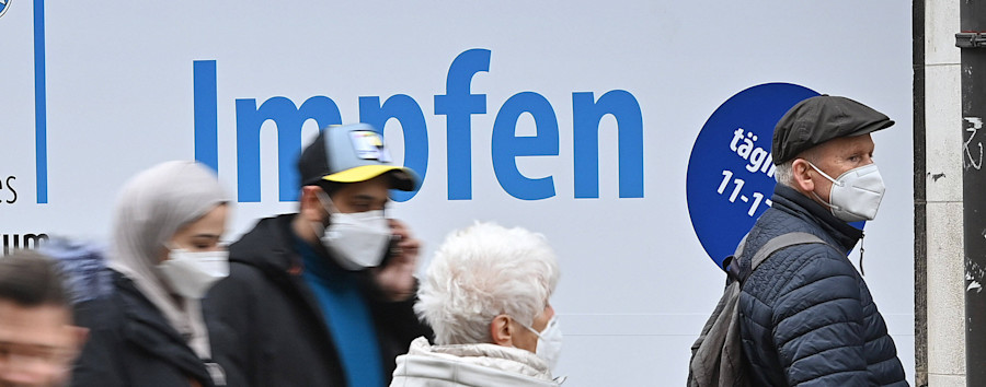 Vakzin-Chaos von Berlin bis Böblingen