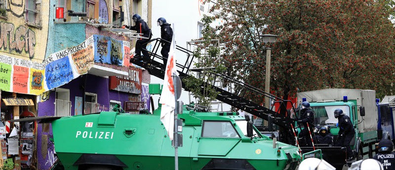 Checkpoint-Leser halten die „Liebig 34“-Räumung für falsch