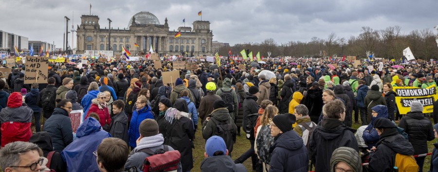 „Kein Aufruf, sondern lediglich ein Hinweis“: Berliner Senatsverwaltung ermunterte Beschäftigte zur Teilnahme an Anti-Rechts-Demo