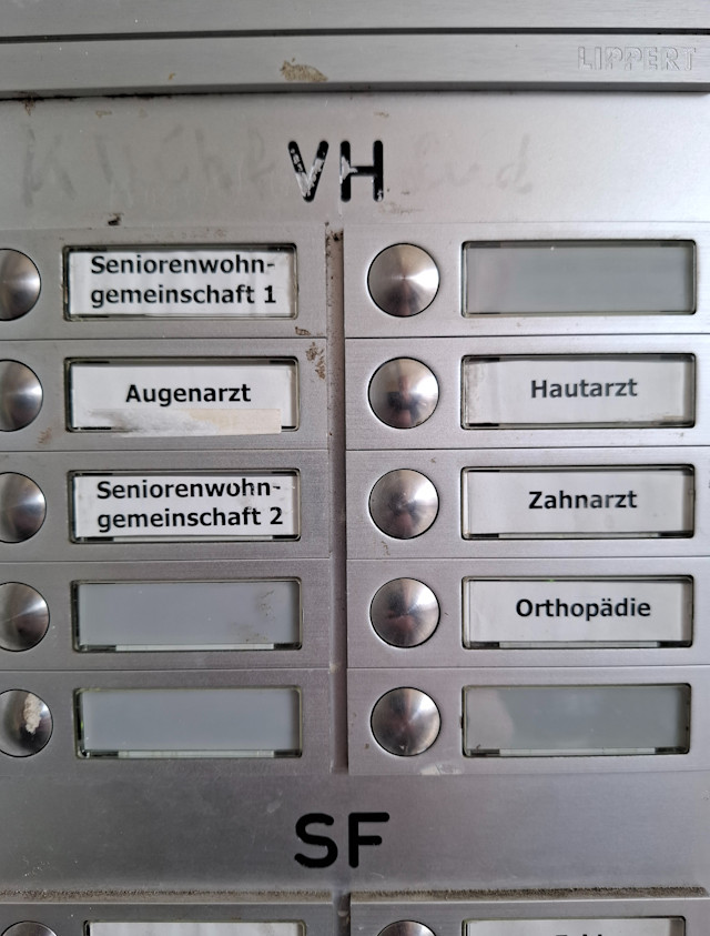 alt_text