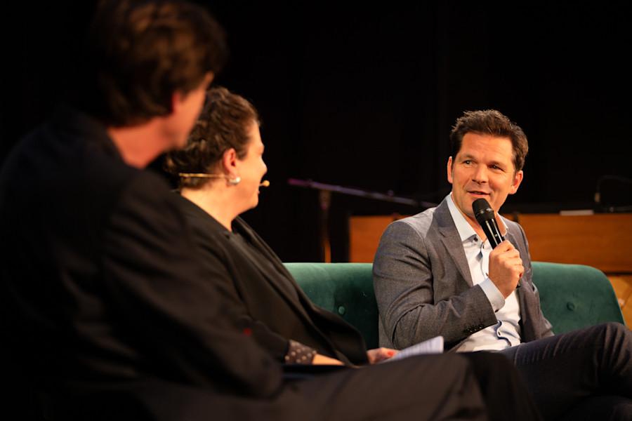 Foto: Gespräch mit SPD-Spitzenkandiat Steffen Krach