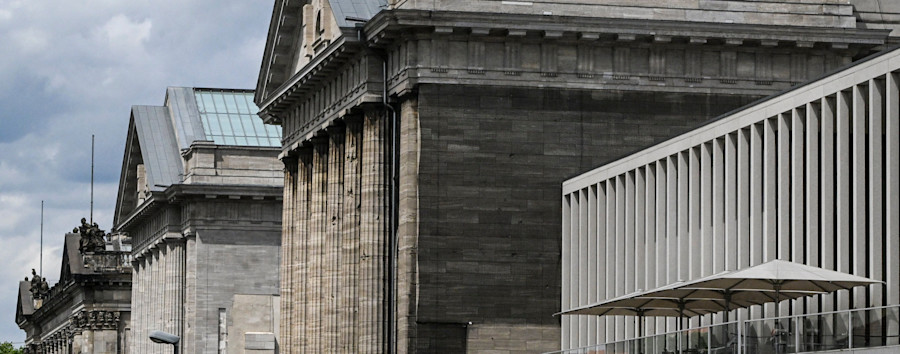 Vorwürfe gegen Immobilienmanagement: Kulturinstitutionen beklagen Verluste und Sicherheitsrisiken