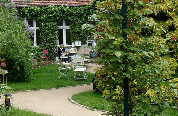 Kiezhelfer werden und Refugium retten: Das Gartenhaus-Café in Zehlendorf