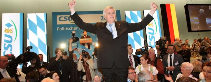 Bringt Seehofer jetzt den Badespaß nach Marzahn-Hellersdorf?