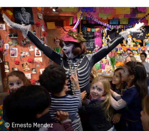 https://ar.tagesspiegel.de/r?t=https%3A%2F%2Fwww.humboldtforum.org%2Fde%2Fprogramm%2Fevent%2Ffestival%2Ffiesta-de-dia-de-muertos-97040%2F%3Futm_source%3DTSP_Checkpoint_Newsletter%26utm_medium%3DBild-Text%26utm_campaign%3DTotenfest