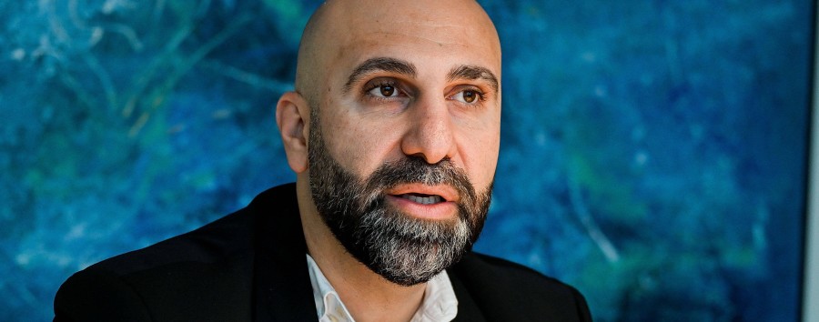 „Kartell aus ganz wenigen Trägern“: Psychologe Mansour kritisiert Auswahl der Berliner Bildungsverwaltung