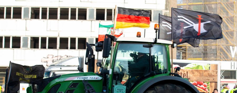 Bauernproteste unter antisemitischer Flagge