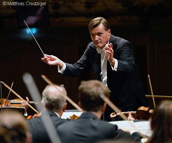 https://ar.tagesspiegel.de/r?t=https%3A%2F%2Fwww.staatsoper-berlin.de%2Fde%2Fveranstaltungen%2Fabonnementkonzert-v.15781%2F%23event-91000