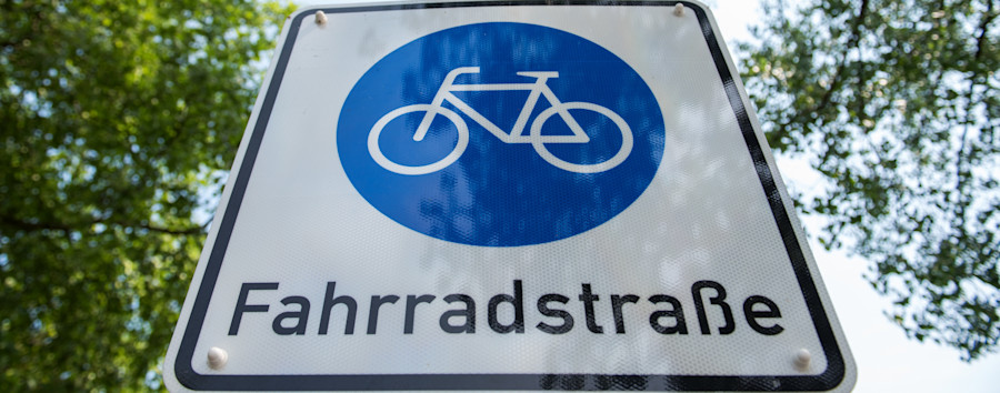 Aus Pollern sollen Schranken werden: Wie Schöneberg nun gegen die Absperrungsdiebe vorgehen will