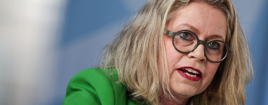 Streit um Poller geht weiter: Bezirk Mitte hupt Verkehrssenatorin Bonde wegen fehlender Reaktion an