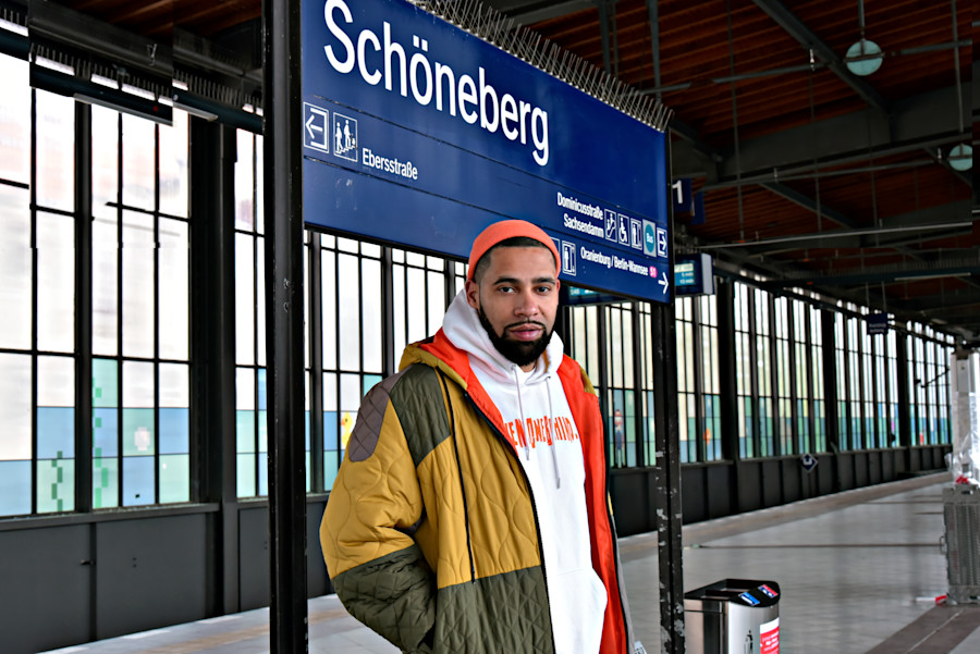 Eine Runde Berlin mit Rapper Megaloh