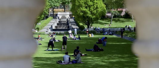 Dem städtischen Treiben entfliehen - auf dem Rad, in der Unterwelt und im Körnerpark