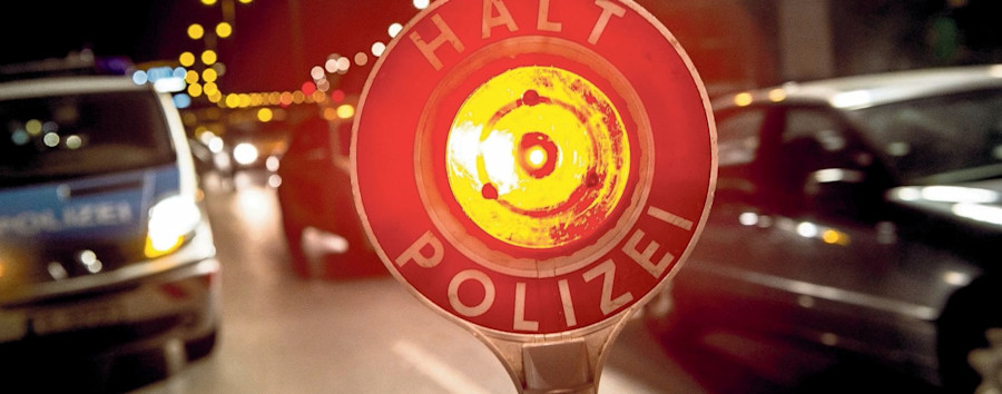 Betrunkener rast mit Tempo 165 über die Stadtautobahn