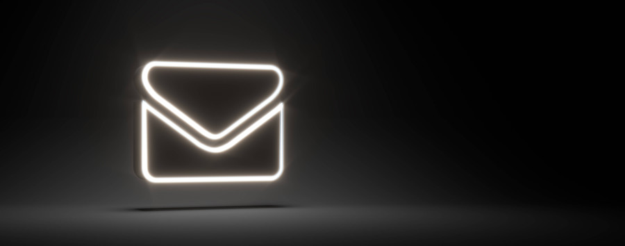 Warten auf Antwort: Mehr als 10.000 ungelesene E-Mails in Berlins Einbürgerungsamt