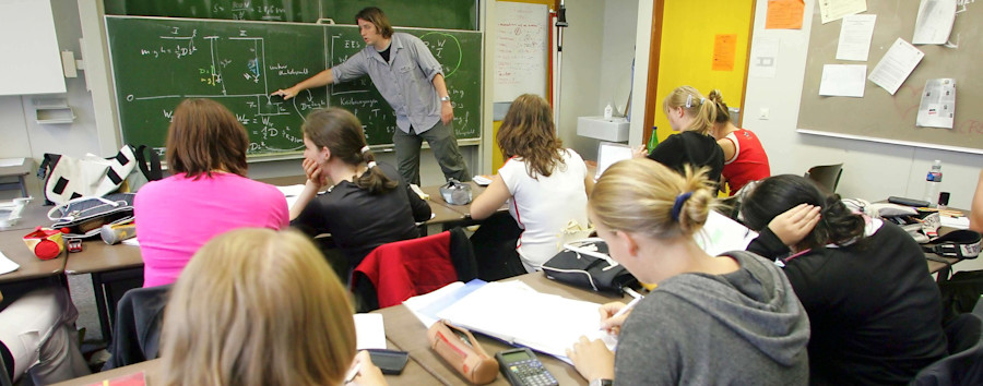 Kein Platz in der Nähe: Rund 500 Berliner Kinder müssen für die Oberschule den Bezirk wechseln