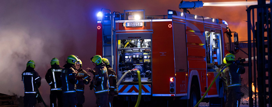 Wegen neuem Reinigungssystem: Berliner Feuerwehr kämpft mit Maskenmangel