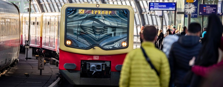 Auftaktveranstaltung wegen GDL-Streik unsicher: Berliner Senat feiert in Erkner 100 Jahre S-Bahn – oder auch nicht