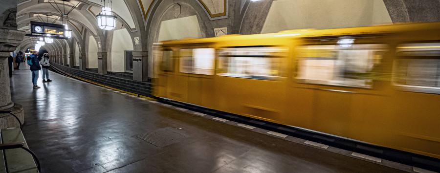 „Sakraler Charakter“: U-Bahnhof Heidelberger Platz bekommt eigene Briefmarke
