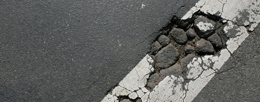 Tempolimit am Anschlag: Auf diesen Berliner Schlaglochpisten dürfen Sie höchstens 10 km/h fahren