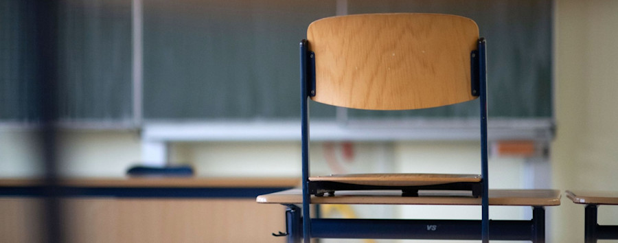 Abhilfe gegen dreckige Schulen: Bezirk Friedrichshain setzt auf App für Hausmeister