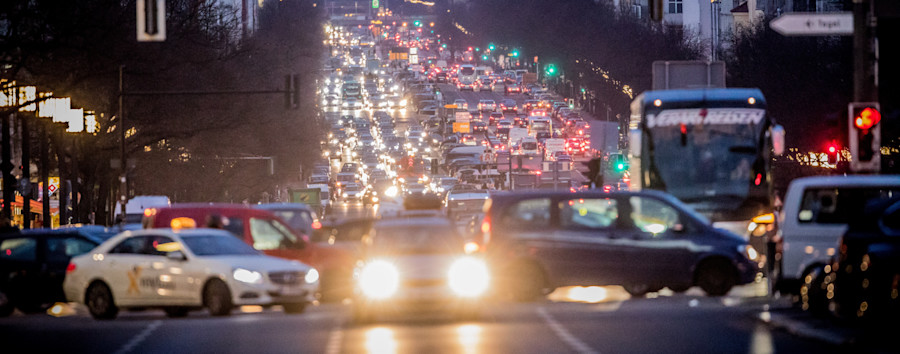 Vierspuriger Straßenneubau in Berlin Ost: Verkehrszählung soll die Notwendigkeit der TVO belegen