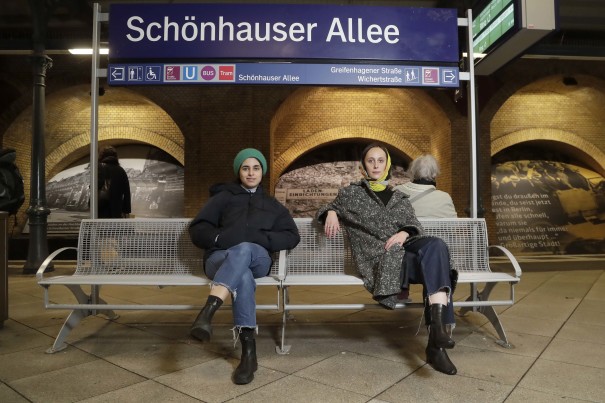 Eine Runde Berlin mit zwei Regisseurinnen der Volksbühne