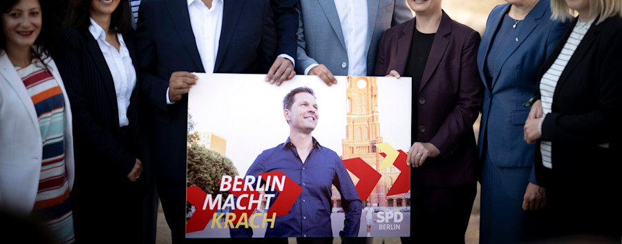 SPD eröffnet Berliner Straßenwahlkampf: Krachs Plakate hängen früher als erlaubt