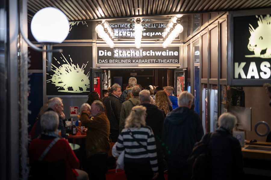 Ein ausverkauftes Stachelschwein-Kabarett