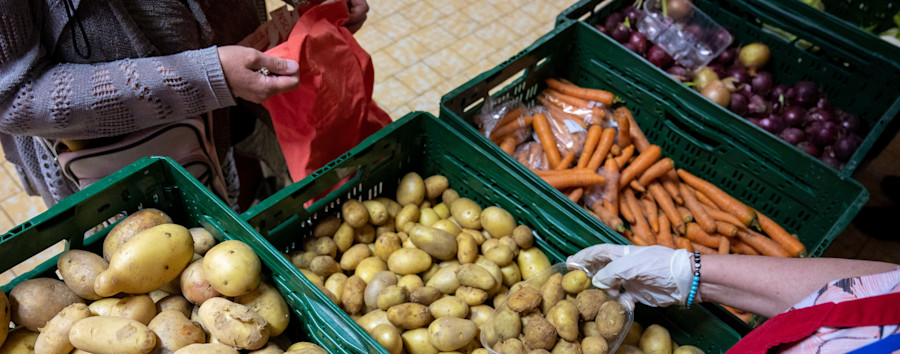 Pflichtjahr-Debatte: Soziale Verbände warnen vor Zwang – Berliner Tafel sieht Vorschlag positiv