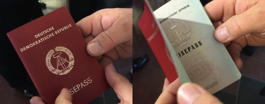 Rotes Wunder im Tränenpalast – Rarer DDR-Pass aufgetaucht
