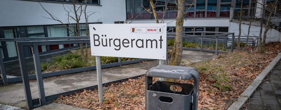 Trotz Systemausfall in Berlins Ämtern: Checkpoint-Leserin erhält ihren neuen Pass analog