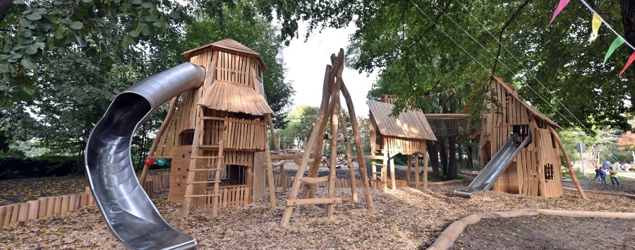  Berliner Spielplatz verunstaltet: Unbekannte verteilten Hundekot