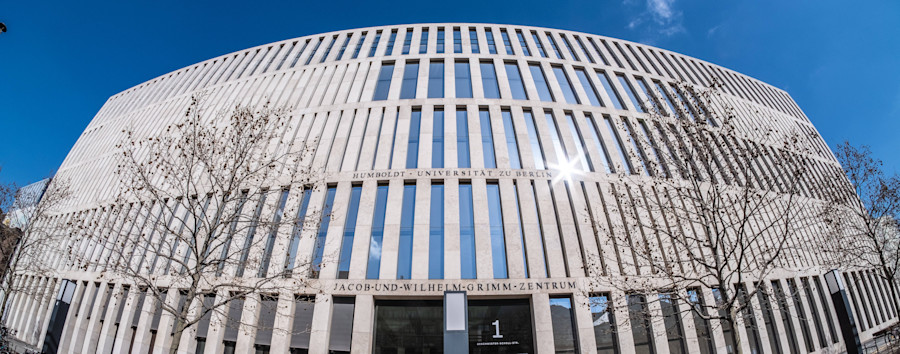 Berliner Uni-Bibliotheken ticken weiter analog: Nur 0,06 Prozent von 15,1 Millionen Bibliotheksbüchern bislang digitalisiert