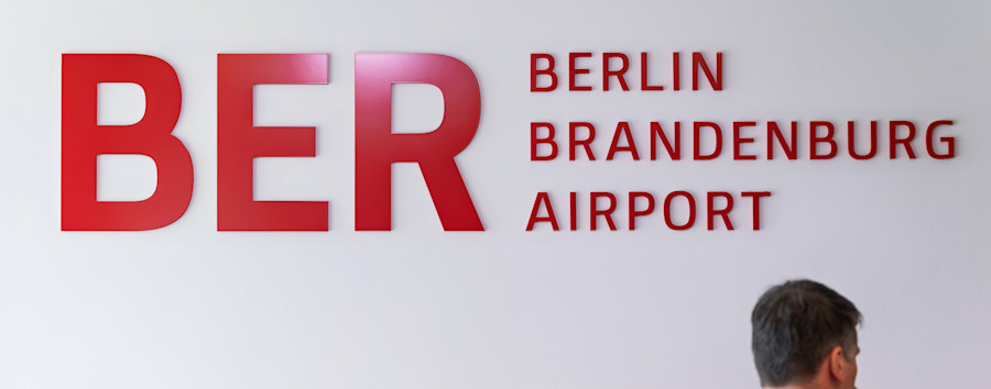 Abflug und Starts am BER: Weniger Privatjets, mehr Sommer-Urlauber