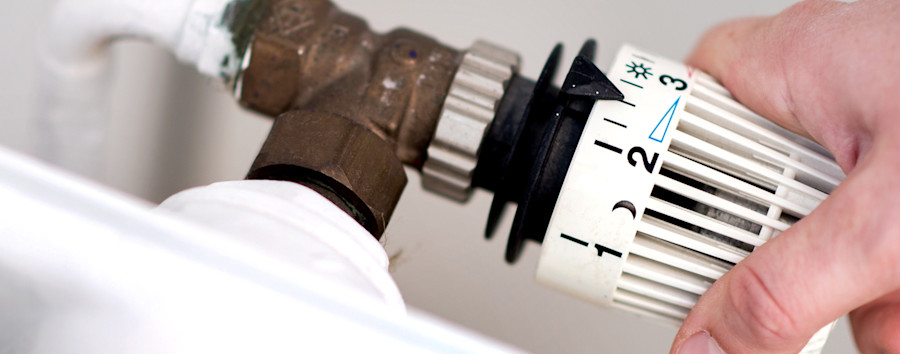 „Dokumentieren Sie den Stromverbrauch“ : Mieter in Schöneberg seit Wochen ohne Heizung