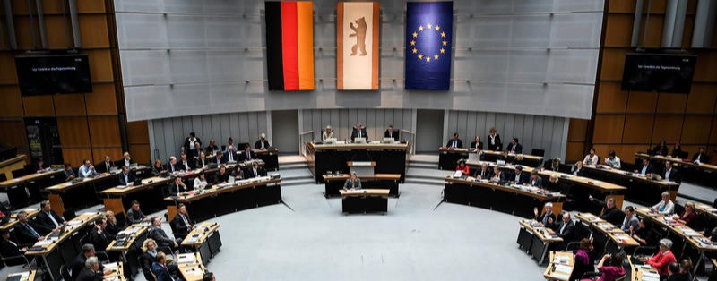 Berlins Abgeordnete zeigen Haltung