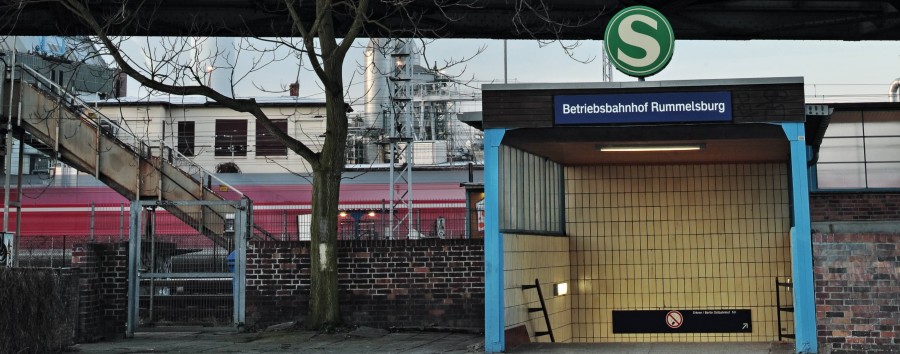 Wegen Verbreitung von Fake News: Bauteil aus Bahnhofsaufzug in Rummelsburg wird ausgetauscht