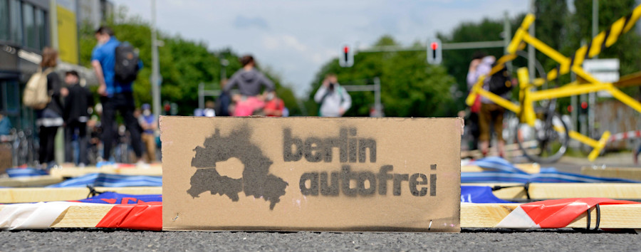 Verbieten verboten“: Berliner CDU legt Auto-Wahlkampf von 2023 neu auf