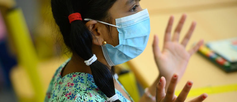 „Mit hauchdünnem Stoff erstickt dein Kind nicht am CO2.“