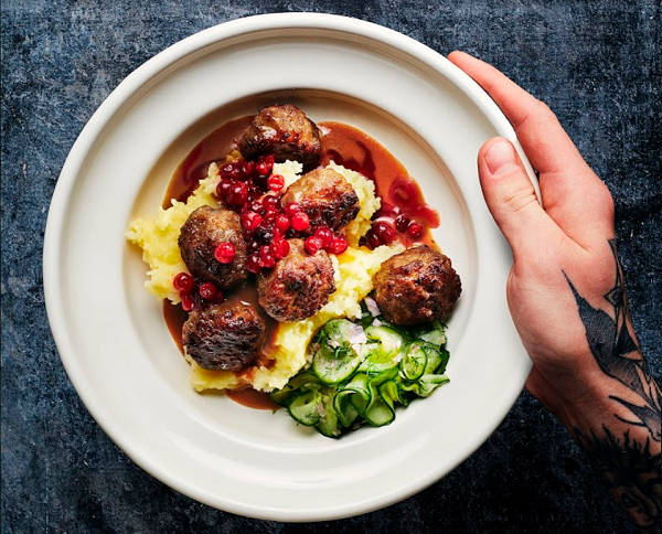 Kreuzberg statt Ikea: Fleischklößchen futtern bei Möllers Köttbullar