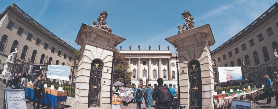 „Regelungsnotwendigkeiten werden geprüft“: Wie die Berliner Universitäten mit Texten von ChatGTP umgehen
