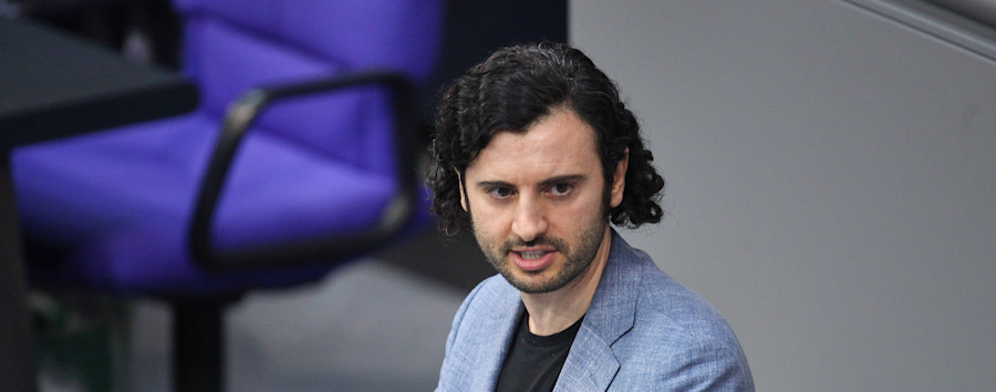 Der fleißigste Abgeordnete Berlins: Hakan Demir (SPD) beantwortete 2923 Fragen