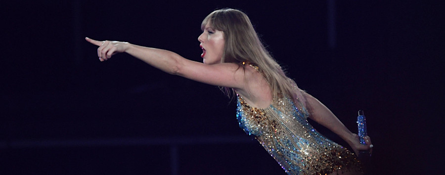 Licht-Projektion mit Starpower: Warum Taylor Swift plötzlich den Berliner Nachthimmel ziert