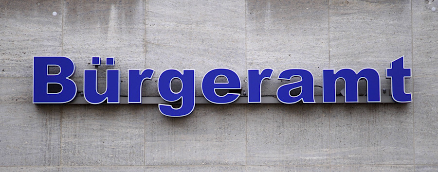 Zwischen Anspruch und Wirklichkeit: Berlins Bürgerämter hängen Erwartungen weit hinterher