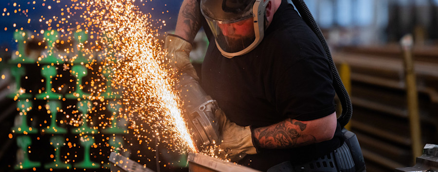 Mehr oder weniger Maloche: Im Durchschnitt arbeiten Berliner weniger – Gesamtzahl der Arbeitsstunden steigt aber