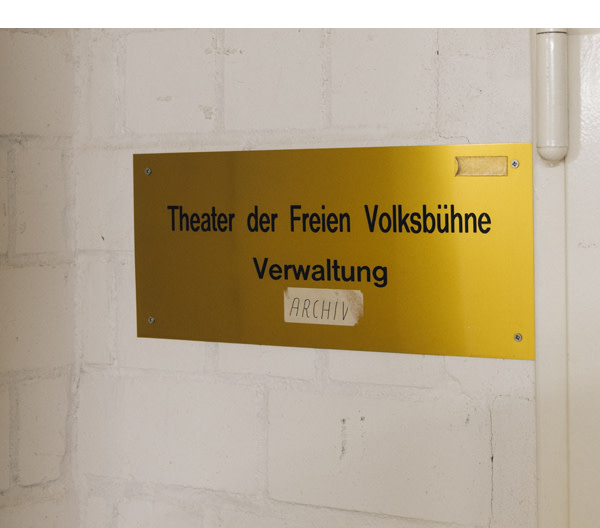 https://ar.tagesspiegel.de/r?t=https%3A%2F%2Fwww.berlinerfestspiele.de%2Fde%2Fberliner-festspiele%2Fprogramm%2Fbfs-gesamtprogramm%2Fprogrammdetail_432995.html%3Fetcc_cmp%3DBFS23_60Jahre%26etcc_med%3DTSP%26etcc_ctv%3DCP_1200x1000_28.4