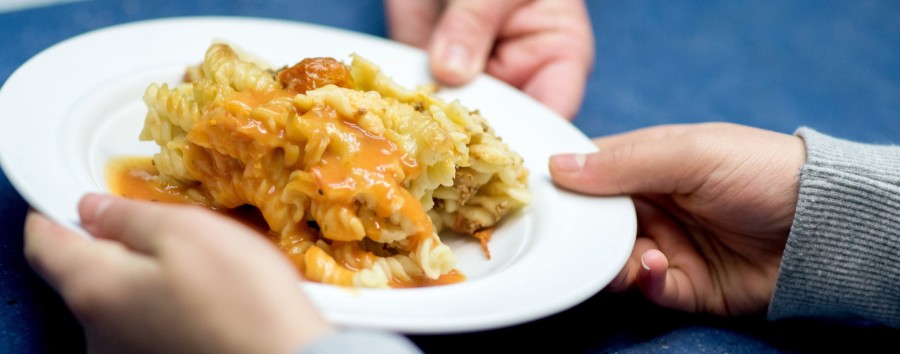 Mindestlohn für Berliner Schul-Caterer – Die Sache ist unfassbar peinlich